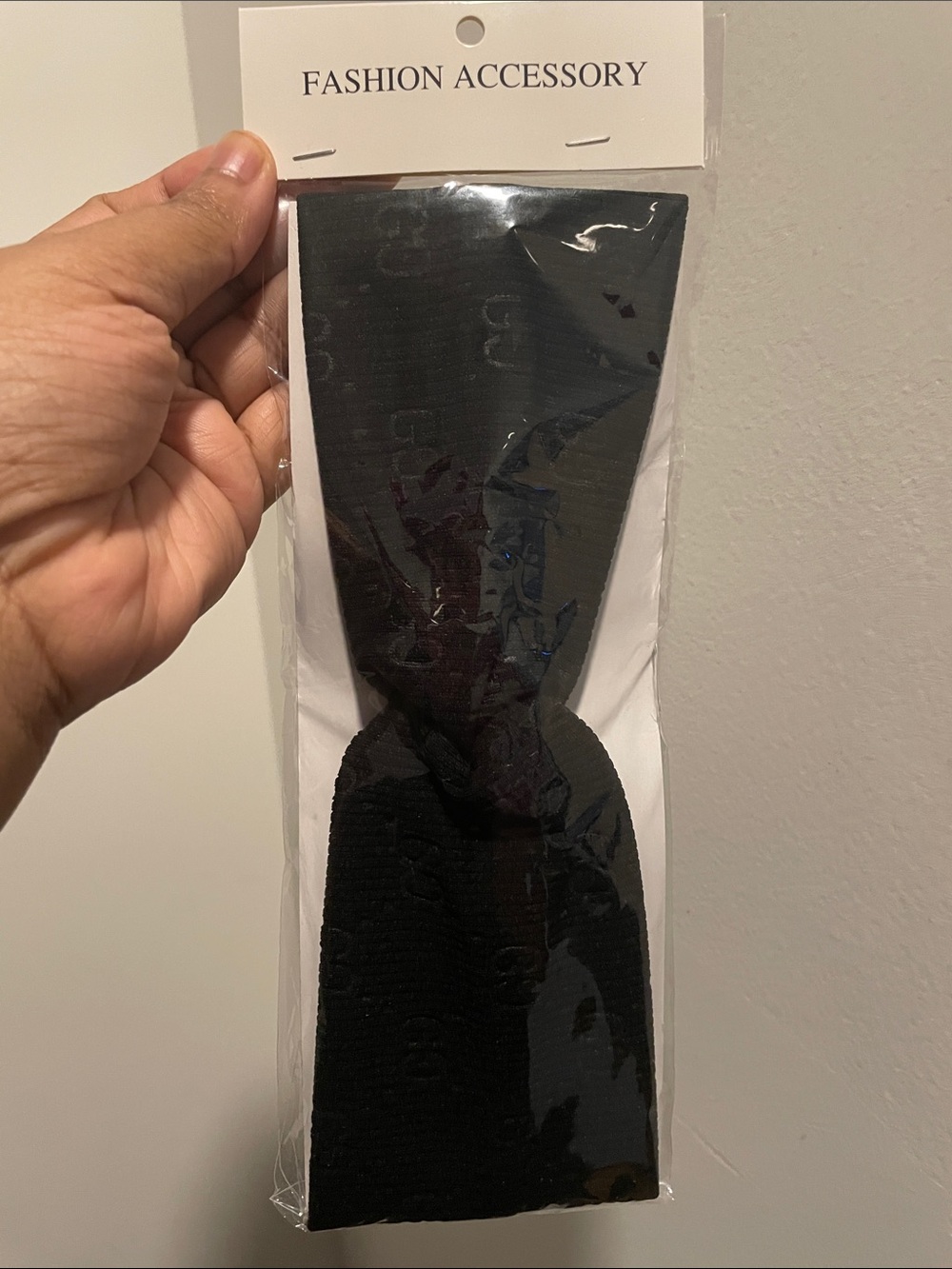 Black Fashion Elastic Headband - Picture 3 of 4